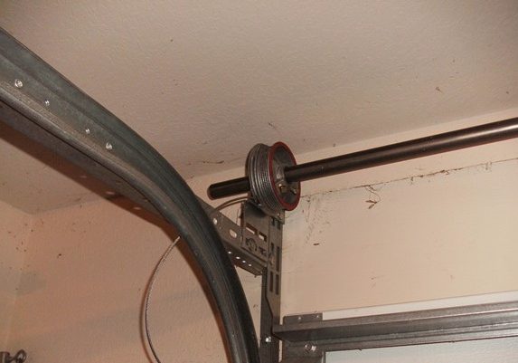 Garage Door lift cable